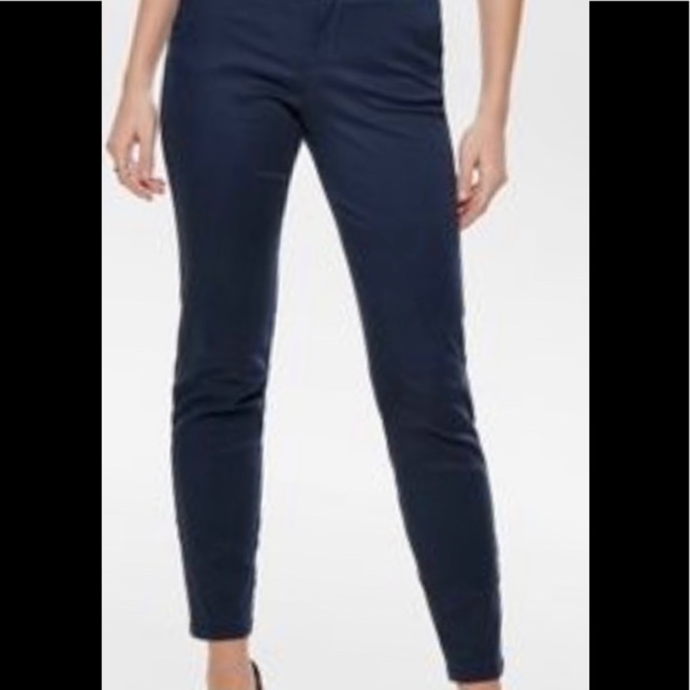 Shinestar ankle crop pants